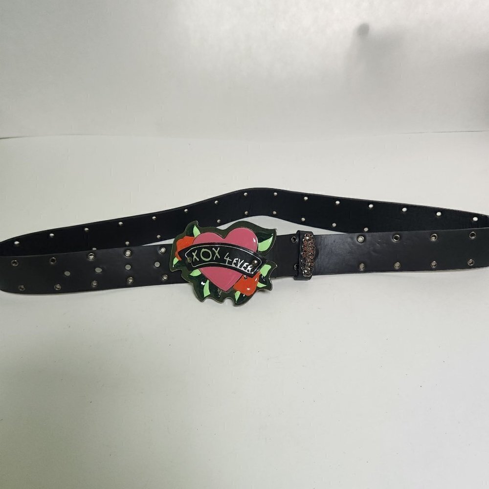 Betsey Johnson BBP840 XOX 4EVER Black Leather Belt With Heart Buckle - Picture 3 of 5
